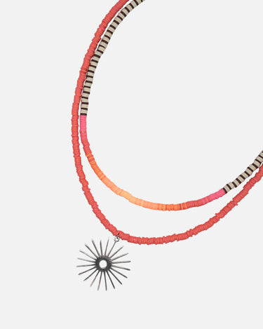 Collar doble en color salmón de cuentas heishi