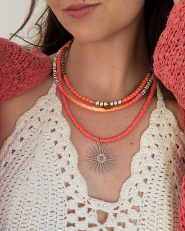 Collar Salmón y Naranja de Cuentas Heishi