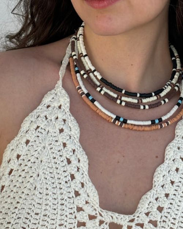 collares de cuentas de arcilla polimérica