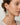pendientes largos en tonos celestes