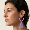 pendientes aro con borlas en color lila y rosa
