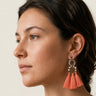 pendientes con aro y bolar en color salmón